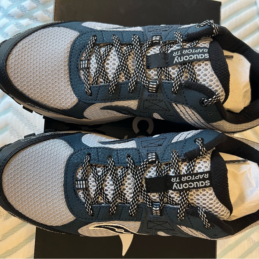 Mens NWT Saucony Raptor TR trail shoes.